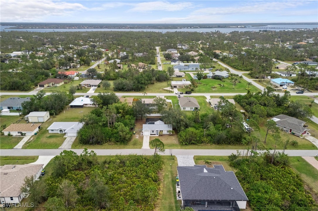 2 Bed Pool Home for Sale in Gulf Cove, photo 3