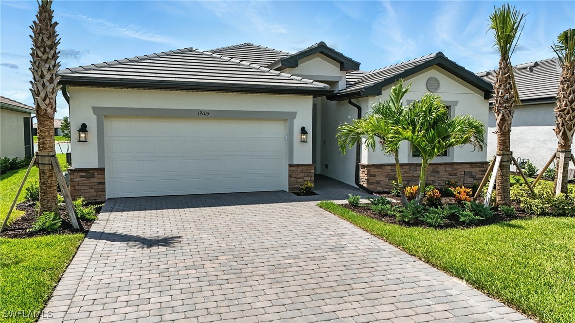 4 Bed Pool Home for Sale in Verdana Village, FL, $629,900 — photo 3