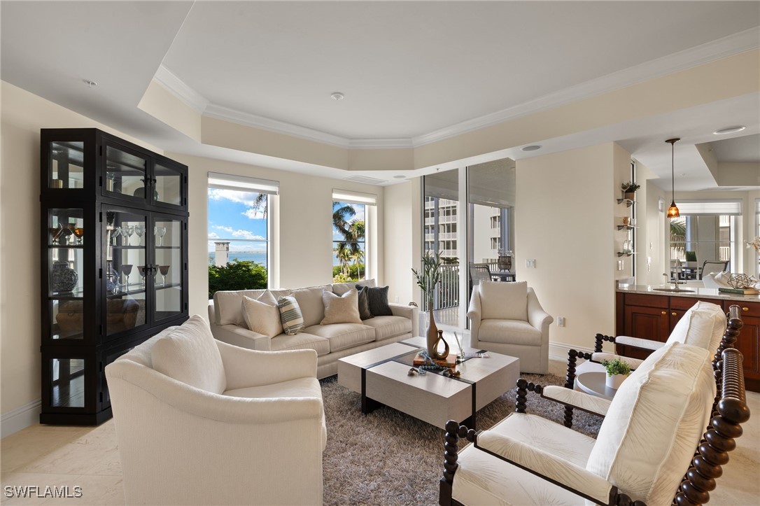 4 Bed Waterfront Home for Sale in Fort Myers, FL, $1,499,000 — photo 3
