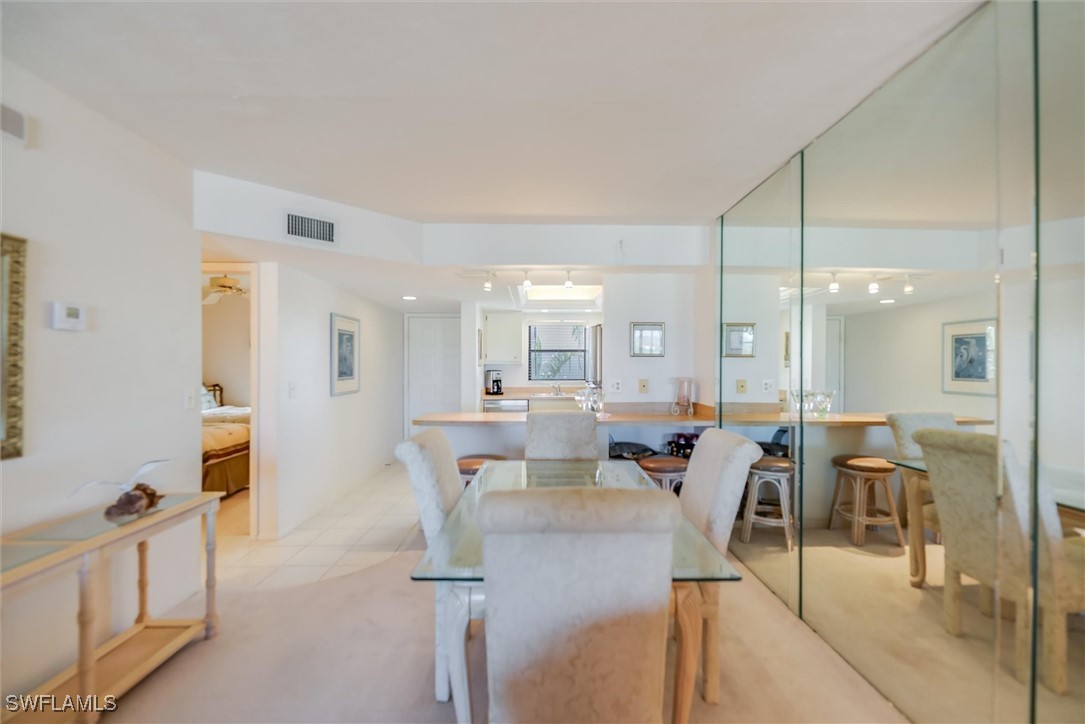 2 Bed Condominium for Sale in Fort Myers Beach, FL, $299,000 — photo 3