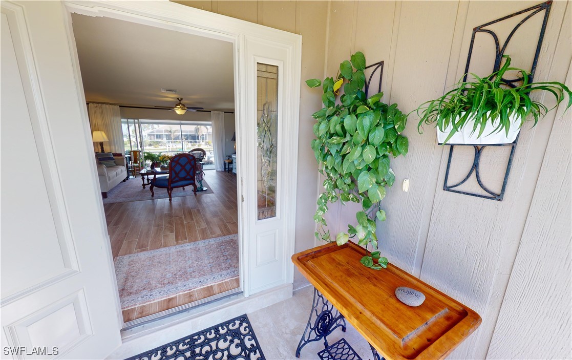 2 Bed Waterfront Home for Sale in Punta Gorda, photo 3