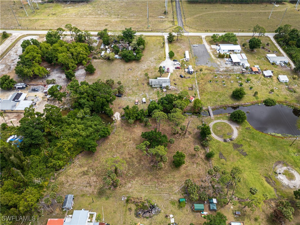 3 Bed SingleFamilyResidence for Sale in North Fort Myers, FL — photo 3