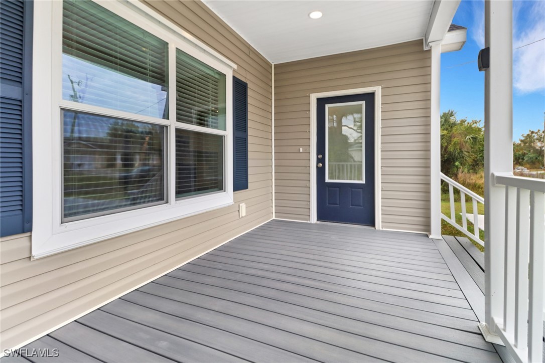 4 Bed SingleFamilyResidence for Sale in Lehigh Acres, FL — photo 3