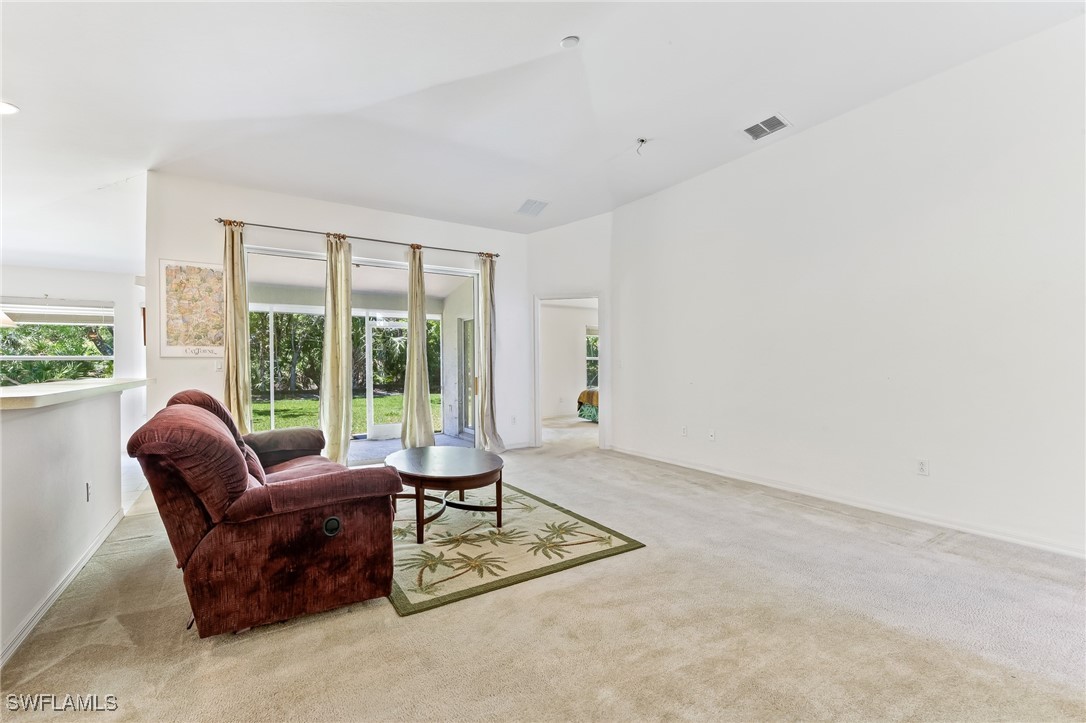 2 Bed SingleFamilyResidence for Sale in Heritage Cove I, FL — photo 3