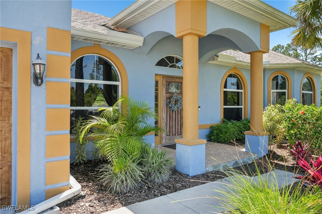 3 Bed SingleFamilyResidence for Sale in Lehigh Acres, FL — photo 3