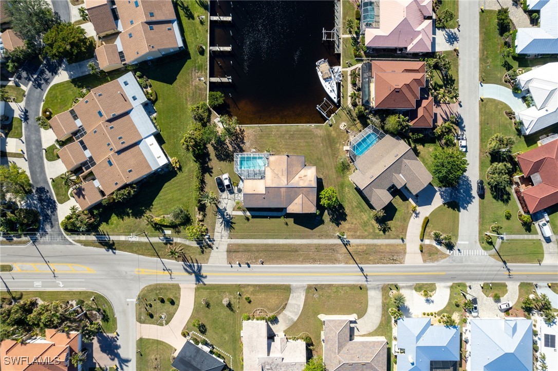 3 Bed Pool Home for Sale in Punta Gorda Isles, photo 3