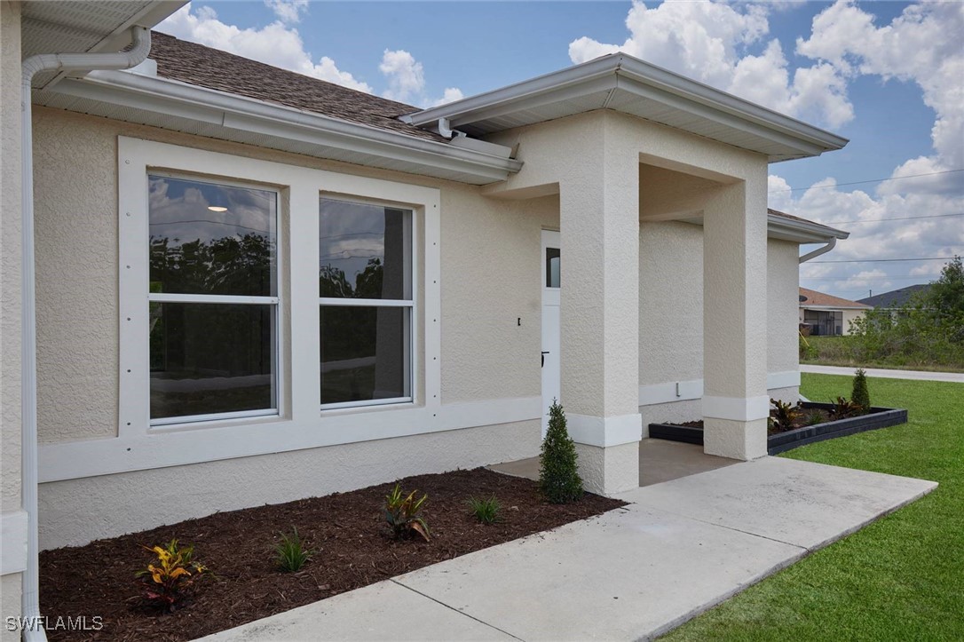 4 Bed SingleFamilyResidence for Sale in Southwood, FL — photo 3