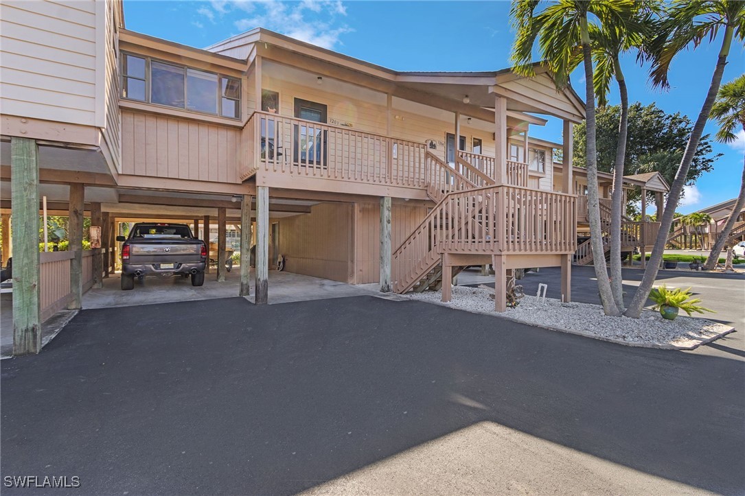 2 Bed Condominium for Sale in Bokeelia, photo 3