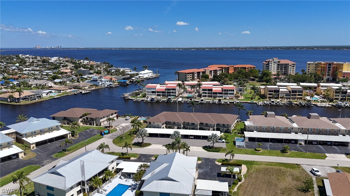 2 Bed Waterfront Home for Sale in Cape Coral, FL, $198,000 — photo 3