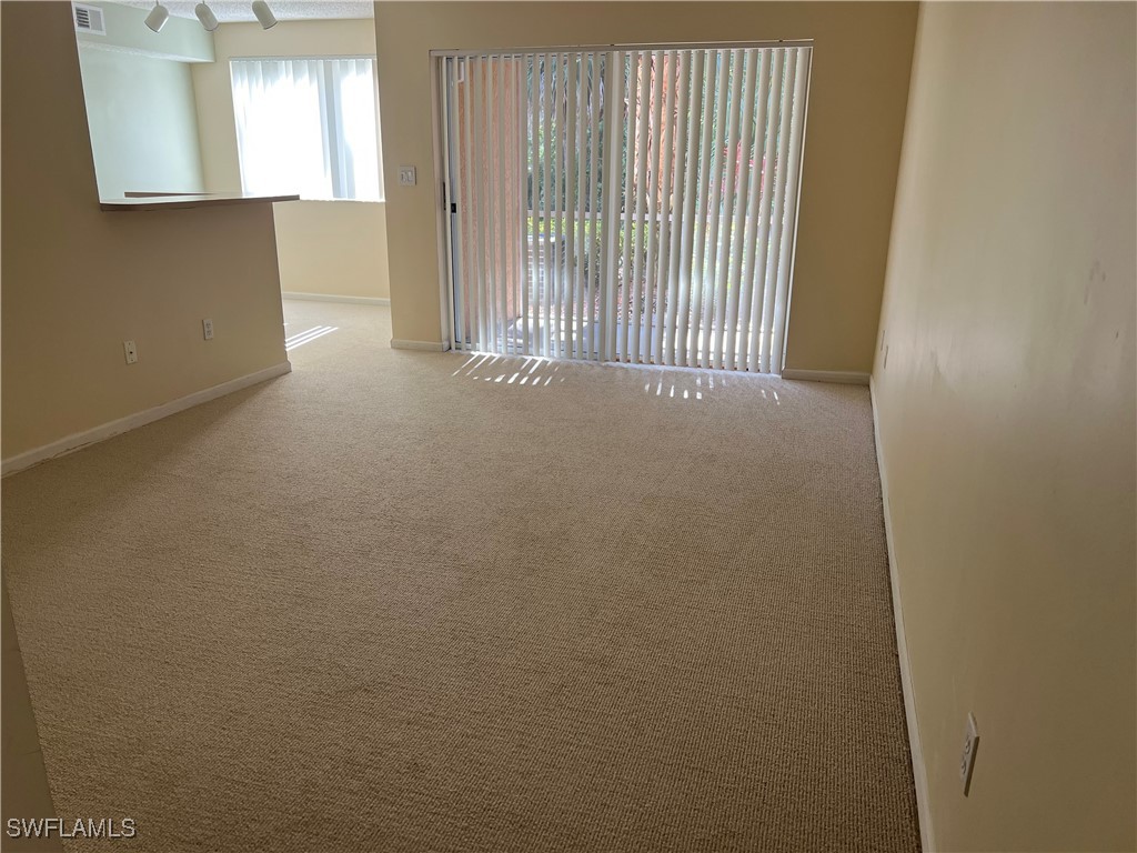 1 Bed Condominium for Sale in Napoli, FL — photo 3