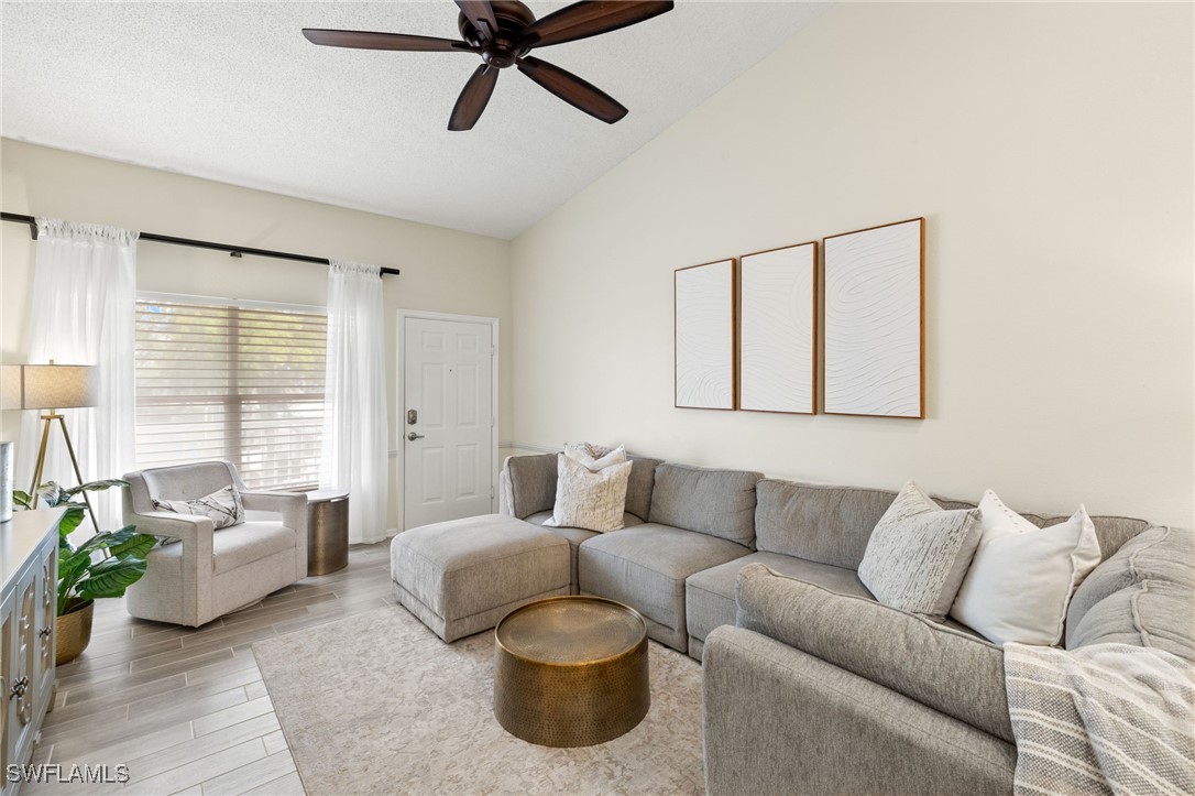 2 Bed Condominium for Sale in Bermuda Isles, photo 3