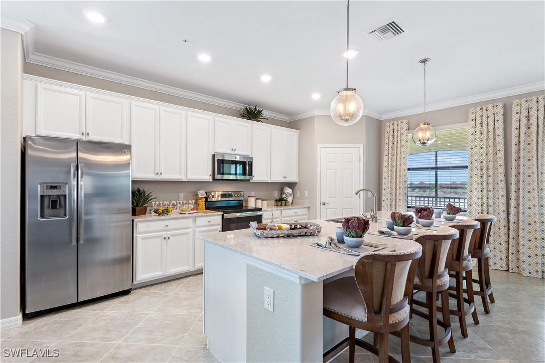 3 Bed Condominium for Sale in Willowgreen, photo 3