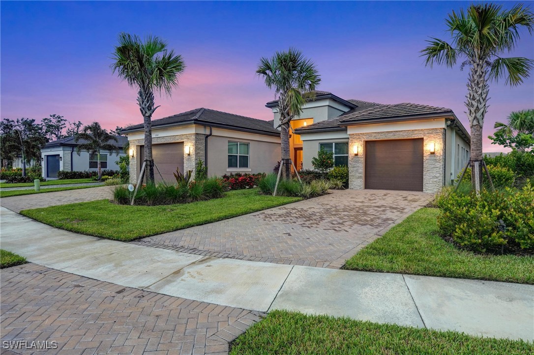 4 Bed Pool Home for Sale in Valencia Trails, FL, $1,799,000 — photo 3