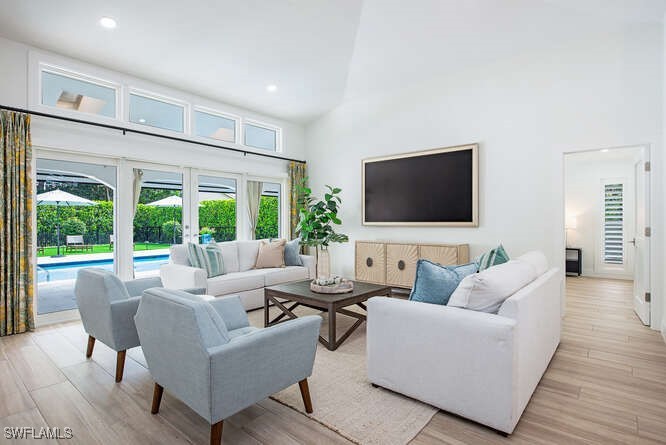 3 Bed Pool Home for Sale in Valley Oak, photo 3