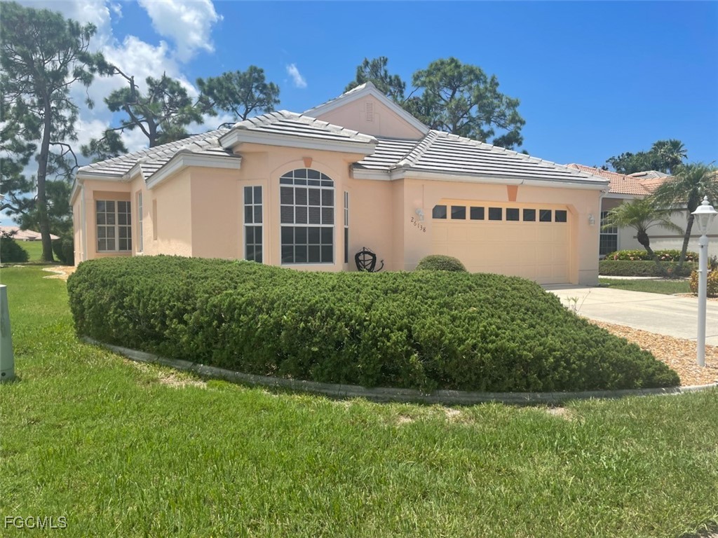 3 Bed SingleFamilyResidence for Sale in Seminole, FL — photo 3