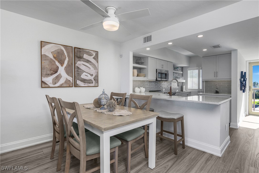 2 Bed Waterfront Home for Sale in Marco Island, photo 3
