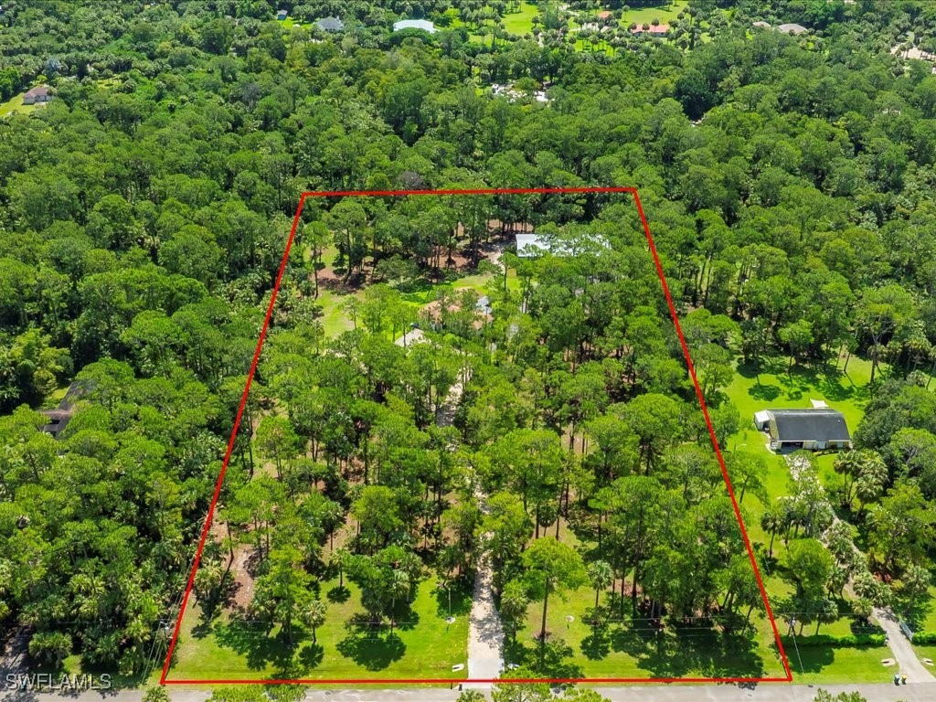 3 Bed SingleFamilyResidence for Sale in Naples, FL — photo 3