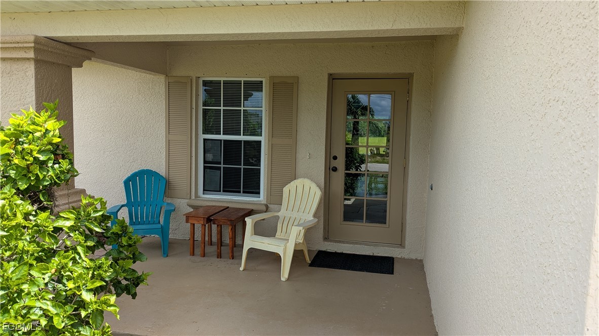 3 Bed SingleFamilyResidence for Sale in Cape Coral, FL — photo 3