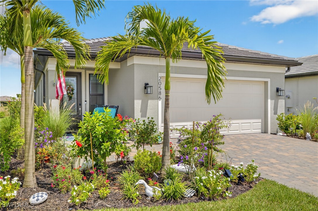 3 Bed SingleFamilyResidence for Sale in Estero, FL, $449,999 — photo 3