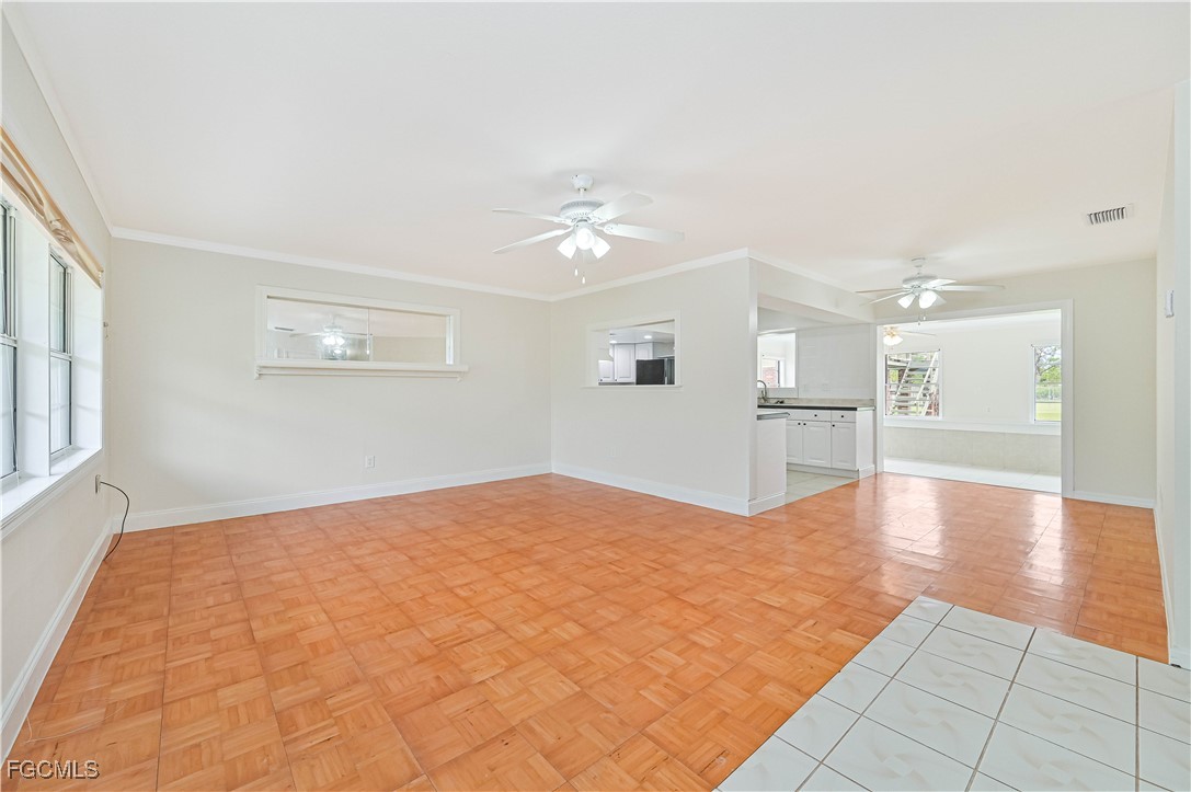 3 Bed SingleFamilyResidence for Sale in Lehigh Acres, photo 3