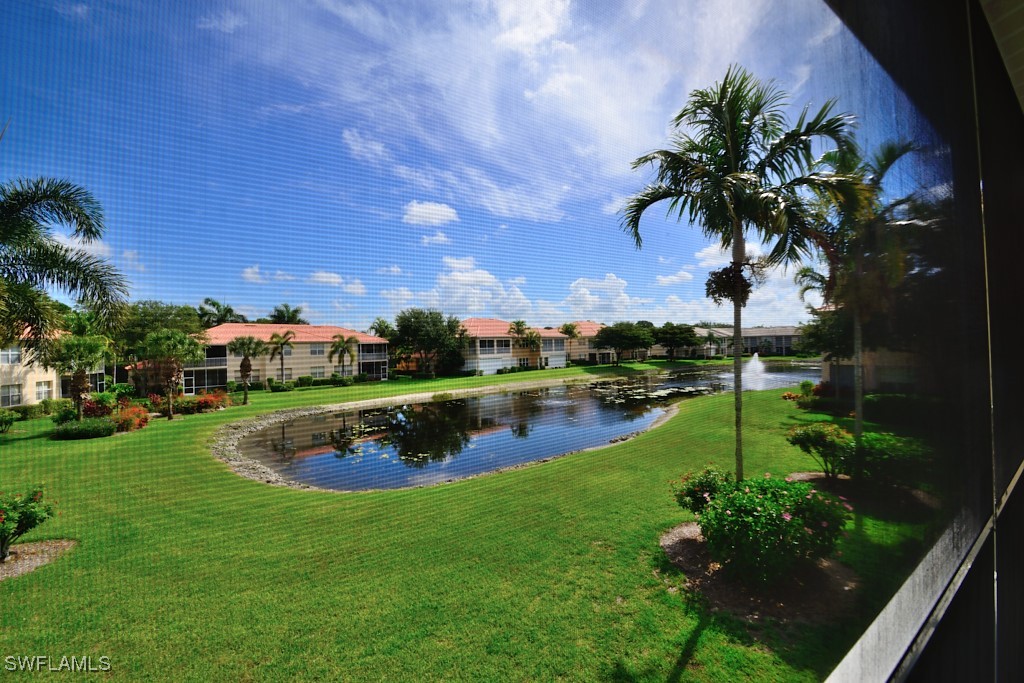 2 Bed Condominium for Sale in Bonita Springs, photo 3