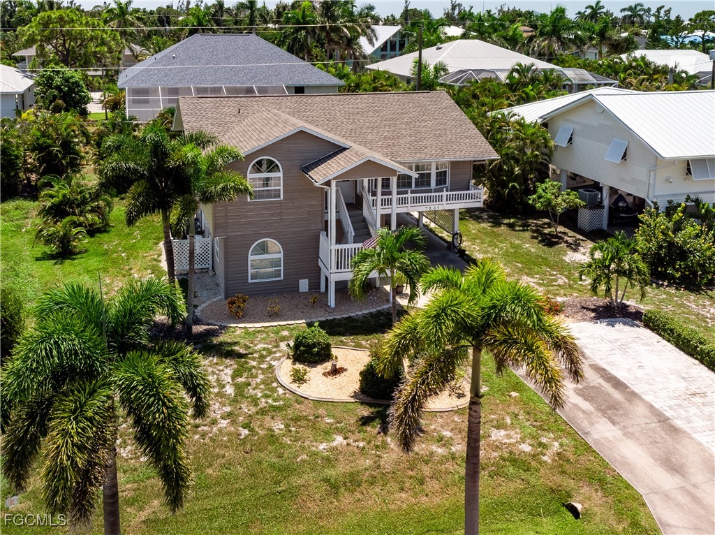3 Bed SingleFamilyResidence for Sale in Captains Cove, photo 3