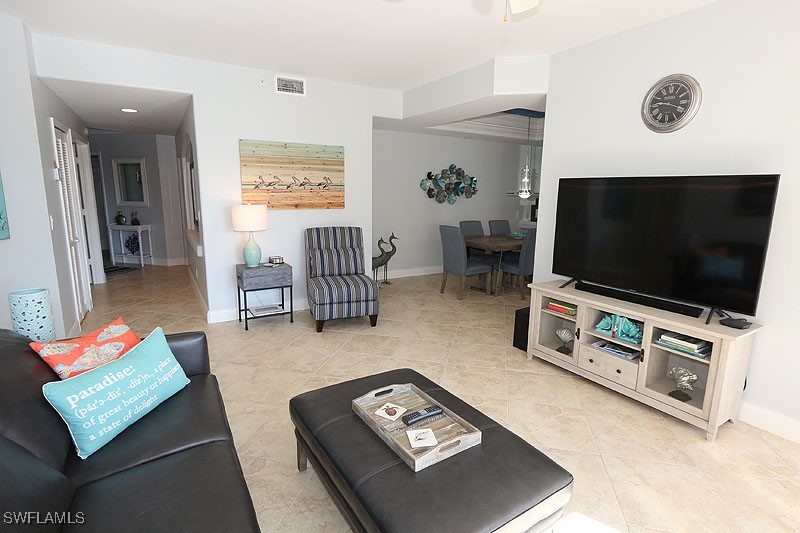 2 Bed Waterfront Home for Sale in Arielle, photo 3