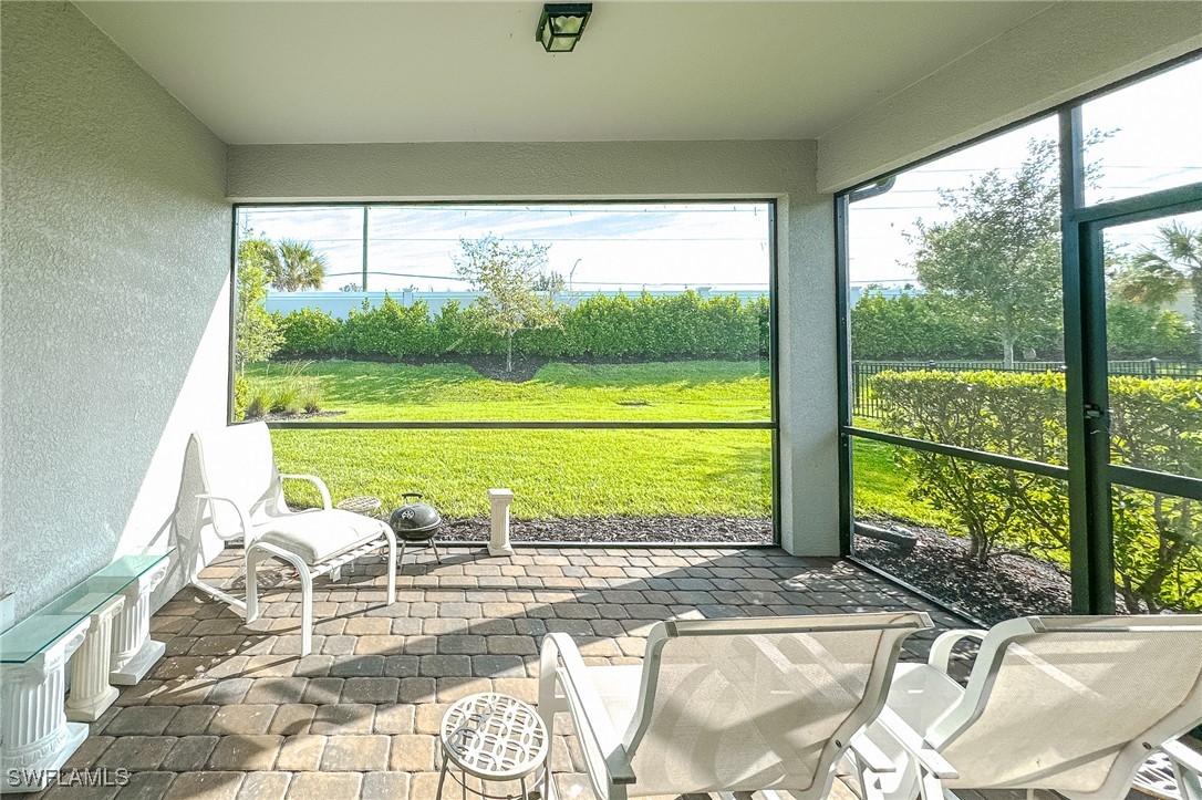 3 Bed SingleFamilyResidence for Sale in Naples, FL, $450,000 — photo 3