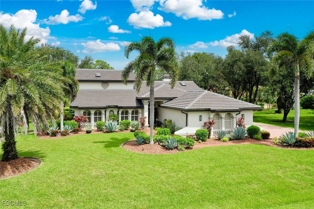 4 Bed Pool Home for Sale in Fort Myers, photo 3