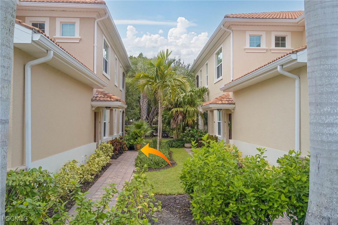 2 Bed Condominium for Sale in Sorrento, photo 3