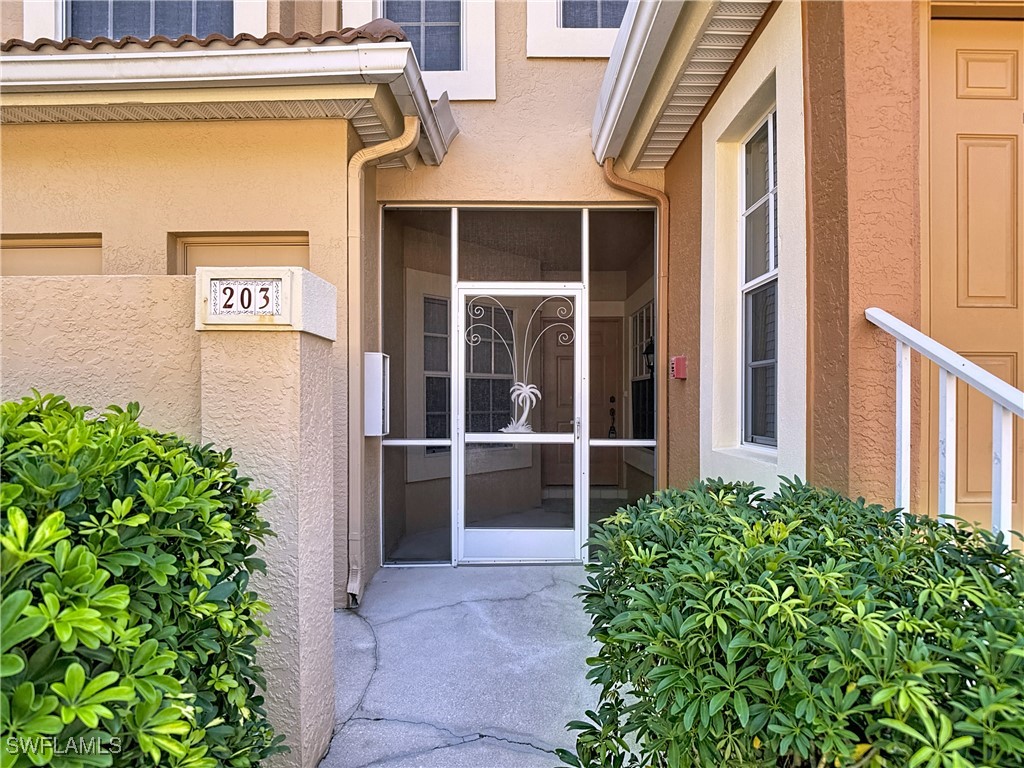 2 Bed Waterfront Home for Sale in Amberley Court, photo 3