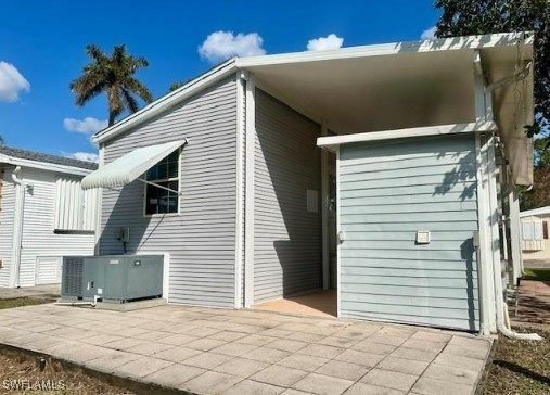 1 Bed ManufacturedHome for Sale in Naples, FL, $125,000 — photo 3