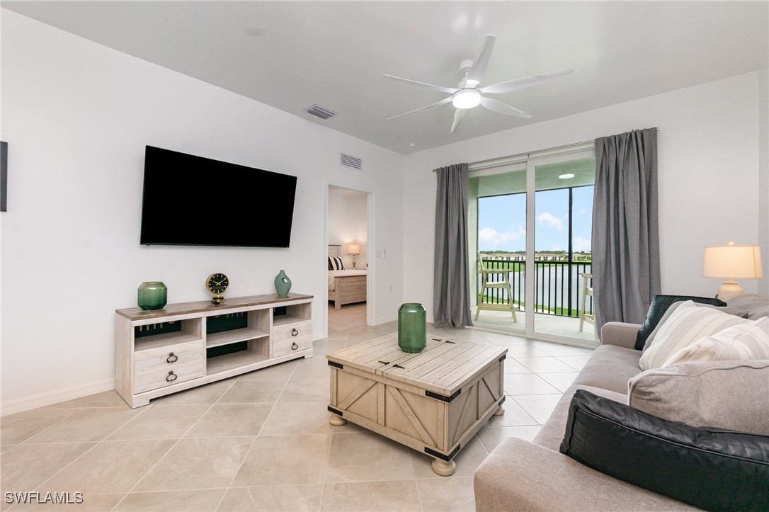 2 Bed Condominium for Sale in Punta Gorda, FL — photo 3
