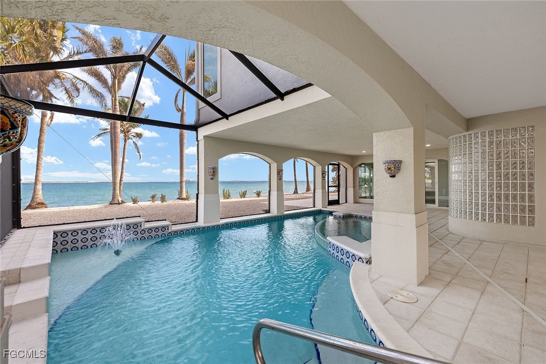 4 Bed Pool Home for Sale in Sanibel Estates, photo 3
