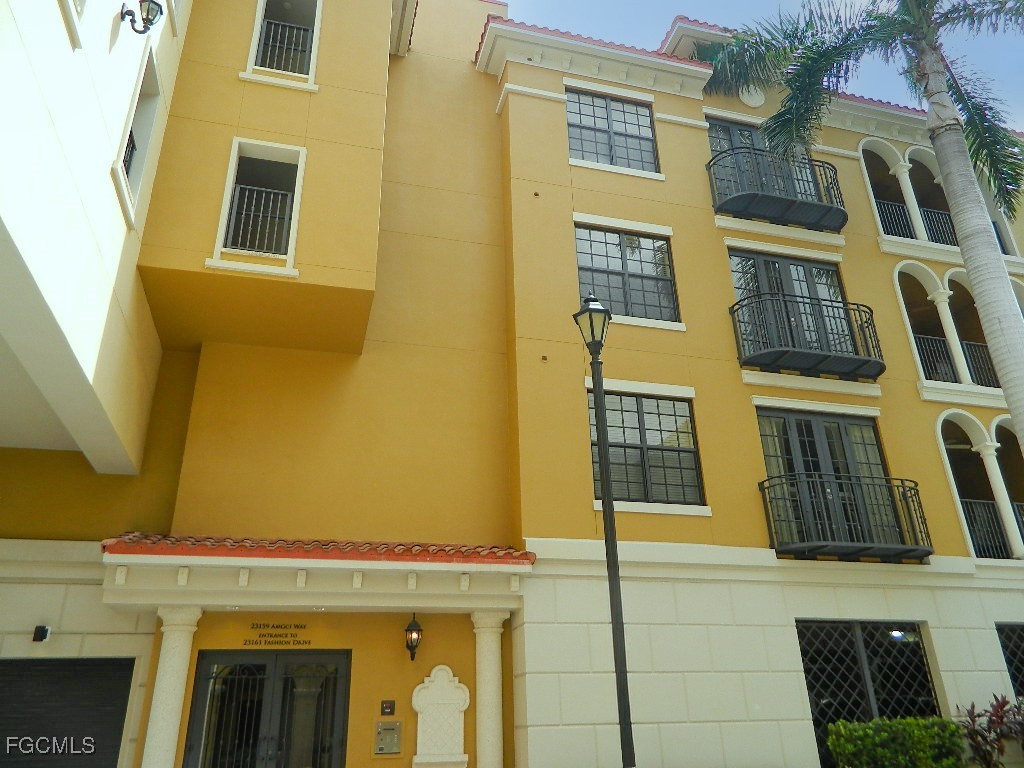 2 Bed Condominium for Sale in Estero, FL — photo 3