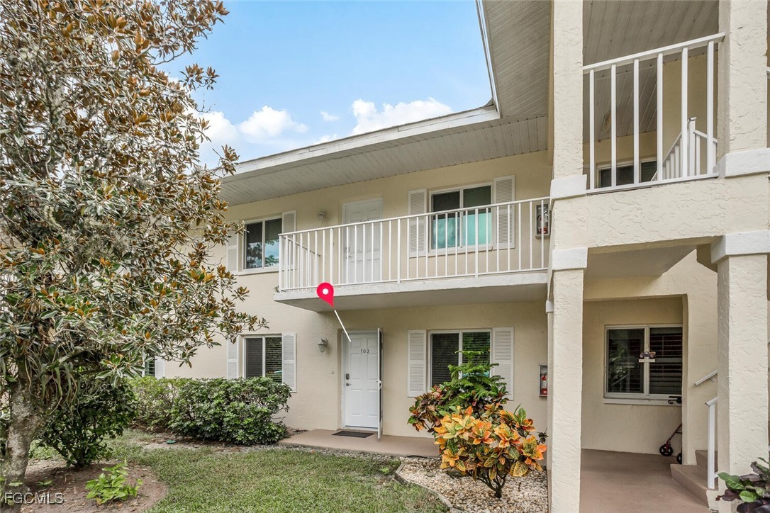2 Bed Waterfront Home for Sale in Timber Lake, FL, $255,000 — photo 3