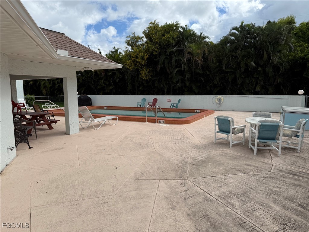 2 Bed Pool Home for Sale in Egret Condo, FL, $155,000 — photo 3