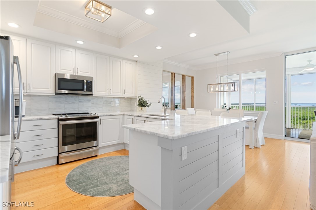 3 Bed Condominium for Sale in Estero, photo 3