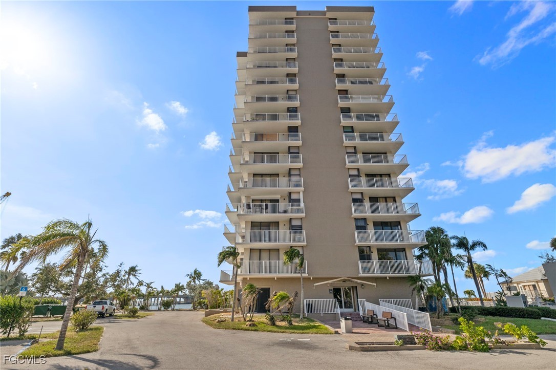 1 Bed Waterfront Home for Sale in Lovers Key Beach Club, FL — photo 3