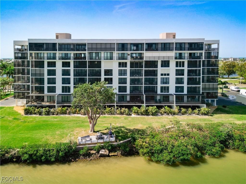 2 Bed Waterfront Home for Sale in The Palms Of Bay Beach, FL — photo 3