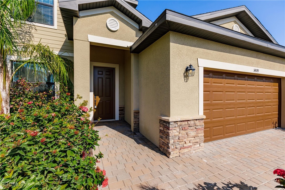 4 Bed SingleFamilyResidence for Sale in Portico, FL — photo 3
