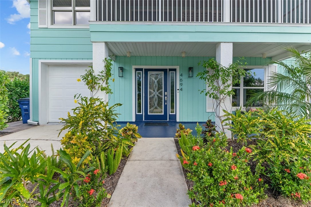 3 Bed Pool Home for Sale in Bonita Springs, photo 3
