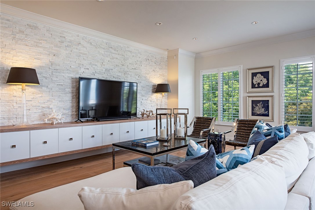 3 Bed Condominium for Sale in Crayton Place, photo 3