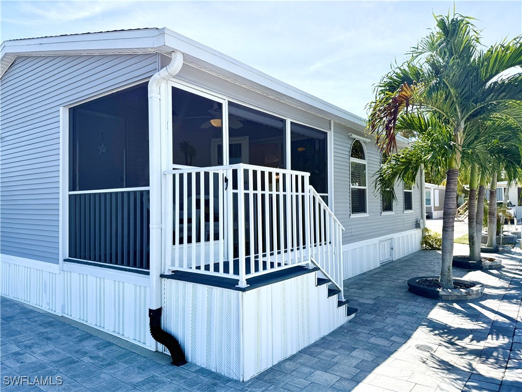 1 Bed ManufacturedHome for Sale in Naples, FL, $179,000 — photo 3