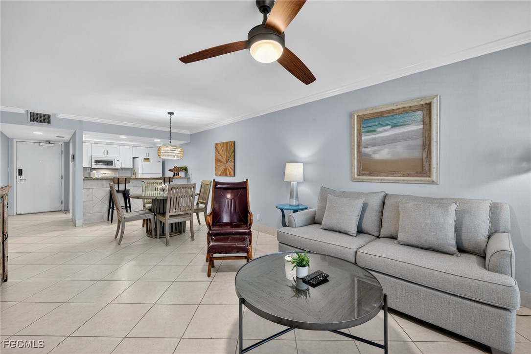 1 Bed Condominium for Sale in Sanibel, photo 3