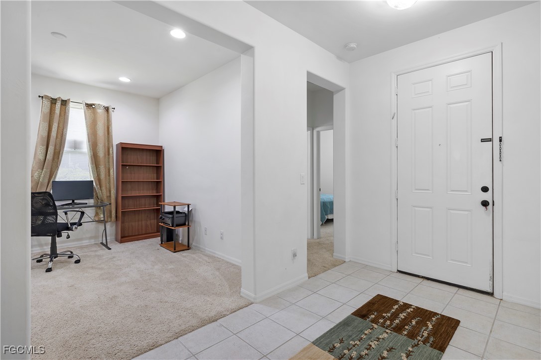 2 Bed SingleFamilyResidence for Sale in Town Lakes, photo 3