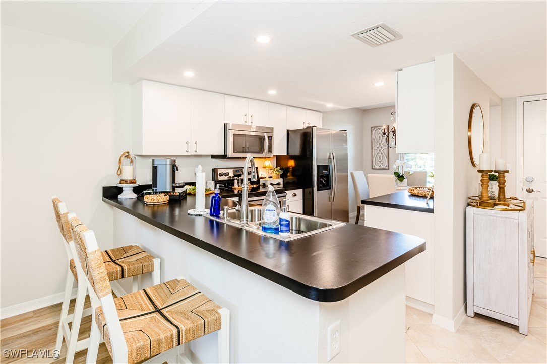 2 Bed Condominium for Sale in Surfwalk, photo 3