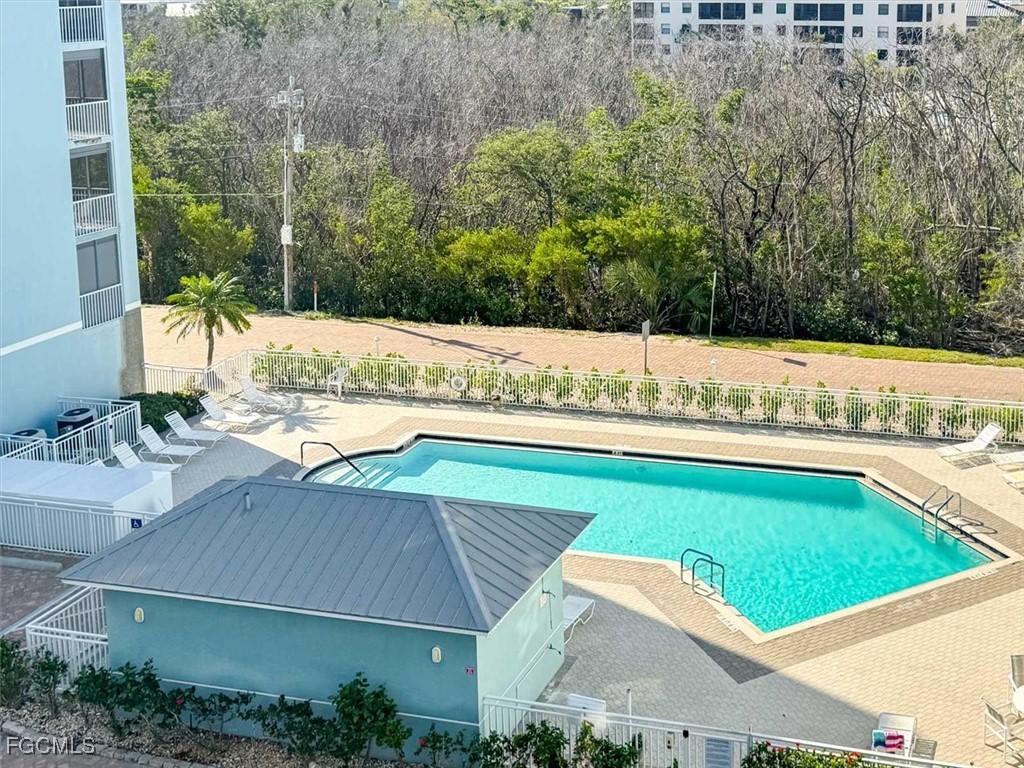 2 Bed Waterfront Home for Sale in Captains Bay South, FL — photo 3