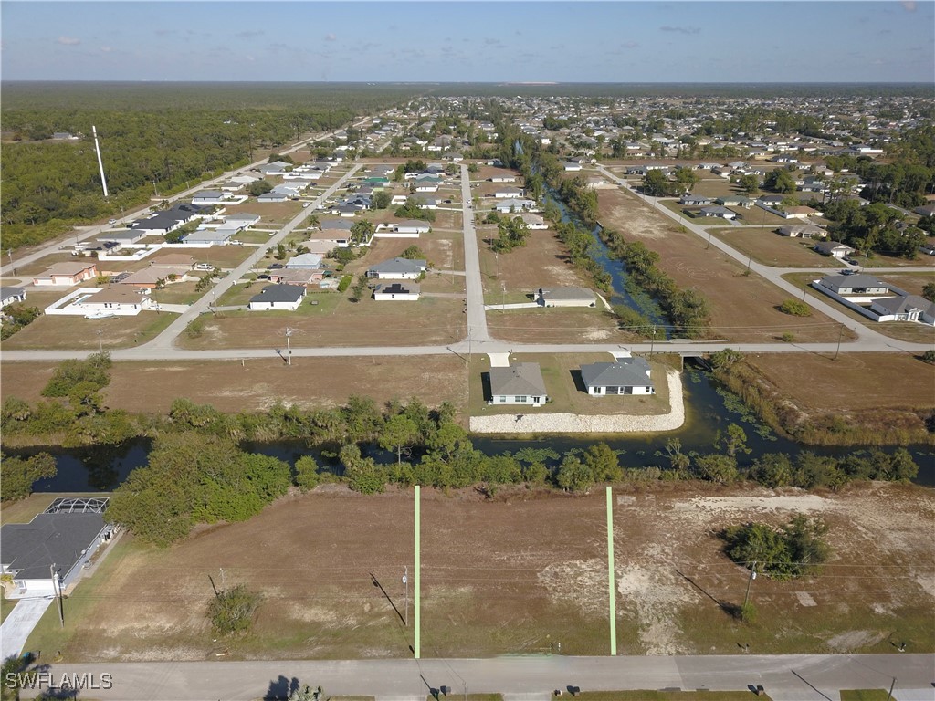Waterfront Home for Sale in Cape Coral, photo 3
