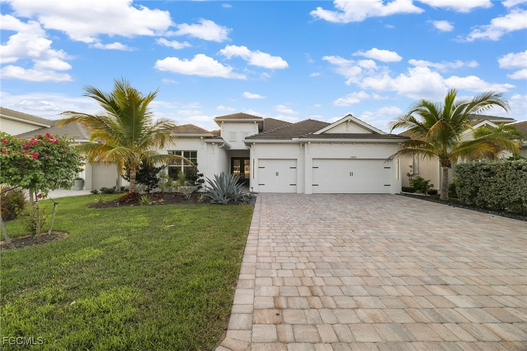 3 Bed Pool Home for Sale in Vista Wildblue, FL, $1,349,000 — photo 3